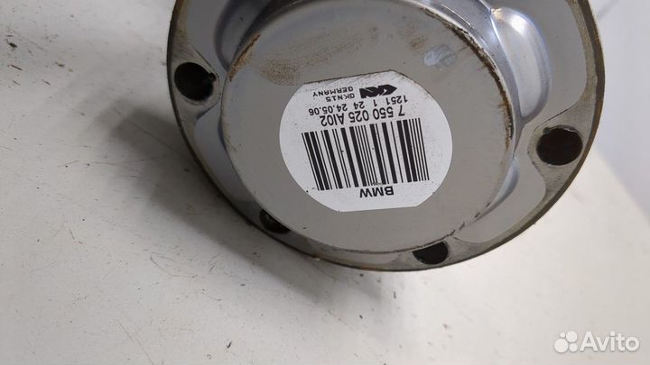 Ступица (кулак, цапфа) правая задняя BMW 7 E65, 2006