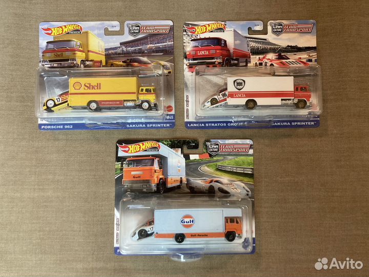 Hot wheels premium team transport 1/64