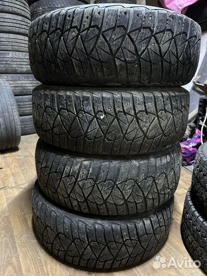 Dunlop Ice Touch 205/65 R15