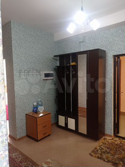3-к. квартира, 75 м², 1/3 эт.