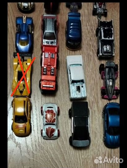 Машинки Hot wheels разные