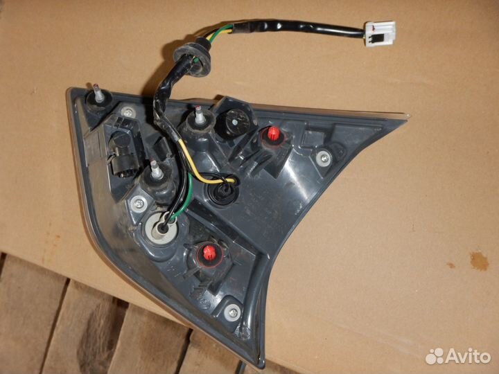 Фонарь задний левый Nissan X-Trail Т32