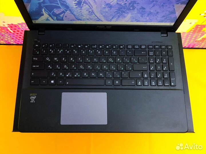 Ноутбук asus на Core i3: стильный и вместительный
