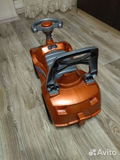 Детская машинка каталка