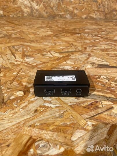 Разъём USB+Aux Audi A4 A5 b9