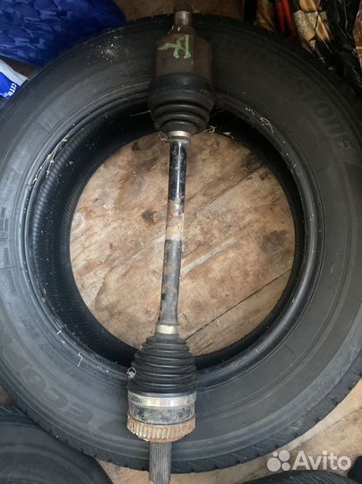 Привод левый ппредний Кия спортаж 3