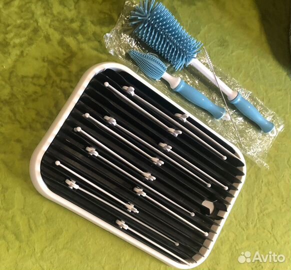 Подставка для детских принадлежностей