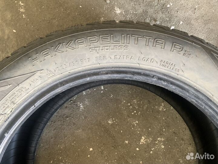 Nokian Tyres Hakkapeliitta R2 225/50 R17 98T