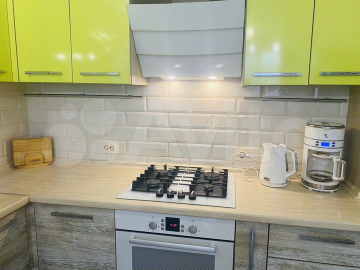 2-к. квартира, 65,5 м², 9/16 эт.