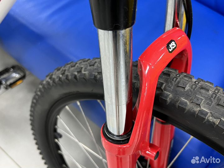 Велосипед GT avalanche 1.0