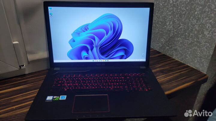 Игровой ноутбук asus