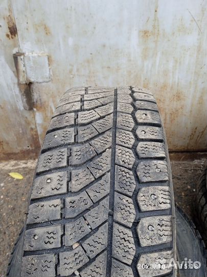 Viatti Brina Nordico V-522 175/65 R14 82T