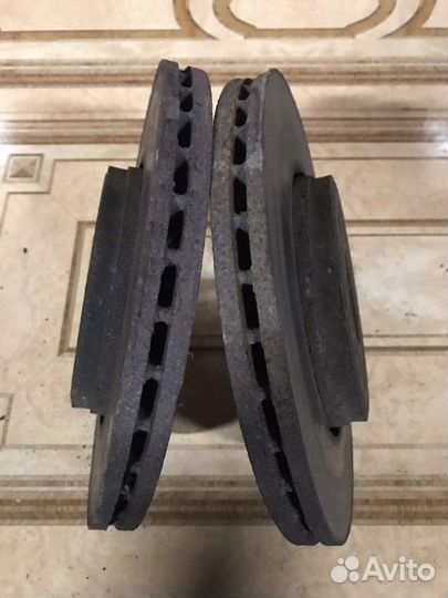 Тормозные диски Рено Меган 2