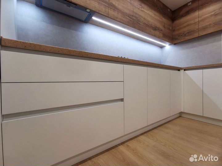 Кухонный гарнитур угловой на заказ