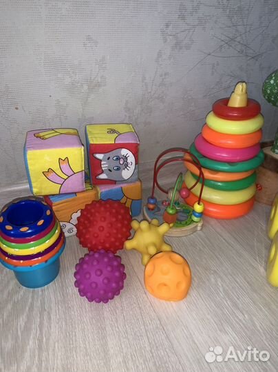 Развивающие игрушки