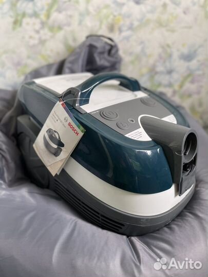 Пылесос Bosch новый