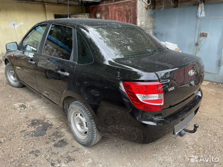 LADA Granta 1.6 МТ, 2016, 150 000 км