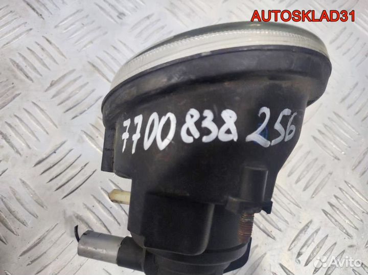 Фара противотуманная правая Renault Clio 2