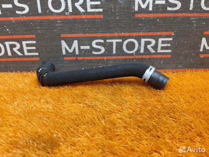 Патрубок расширительного бачка Mercedes-Benz