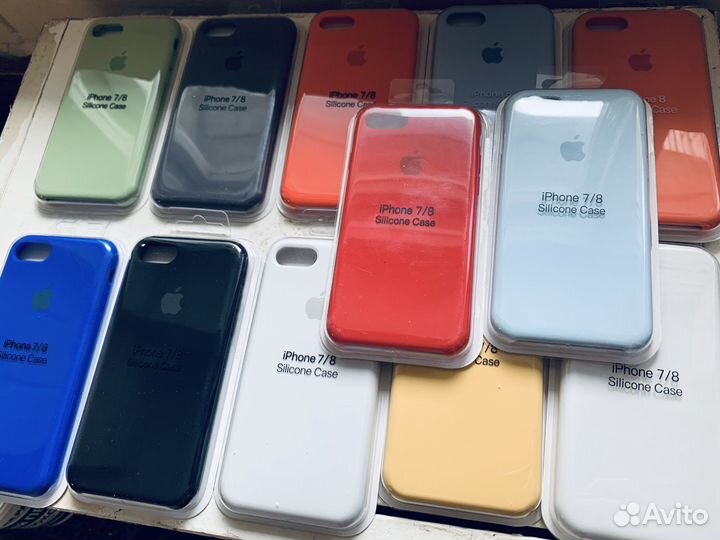 Чехол на iPhone