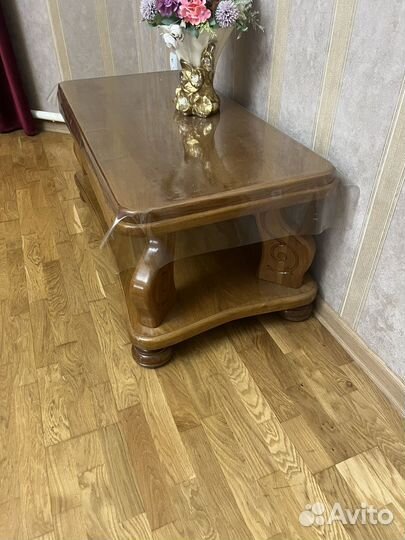 Журнальный стол