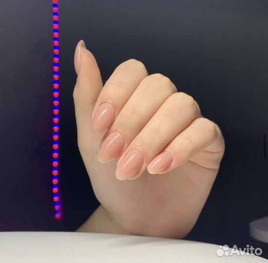 Начинающий мастер маникюра,наращивание ногтей