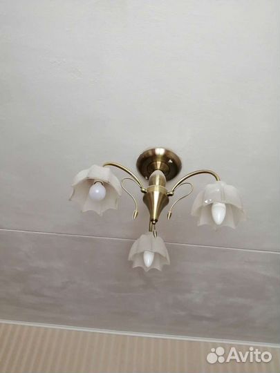 Люстра потолочная бу