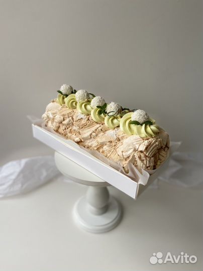 Меренговый рулет