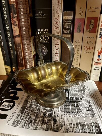 Конфетница Суслов