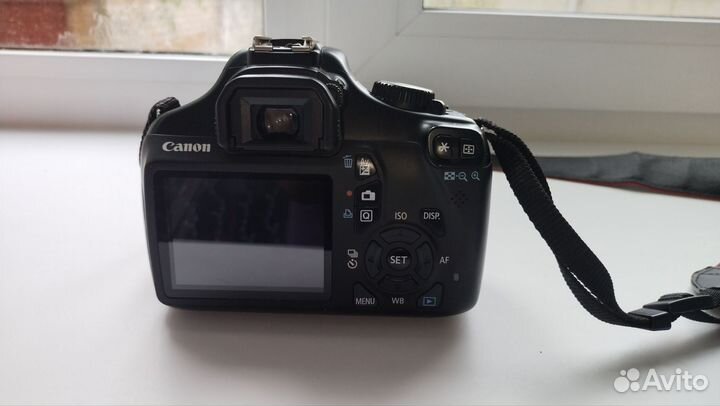 Зеркальный фотоаппарат canon eos 1100d