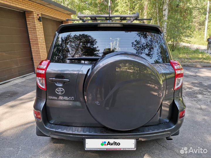 Toyota RAV4 2.0 CVT, 2011, 244 000 км