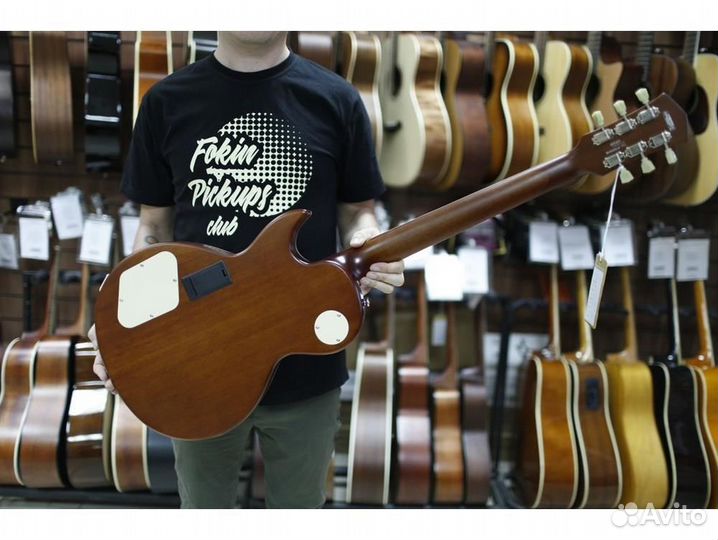 Cort CR300-ATB санберст электрогитара