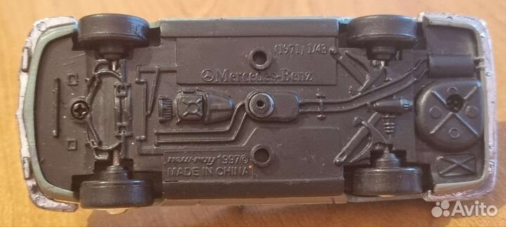 Модель автомобиля Mersedes-Benz 350sl 1:43