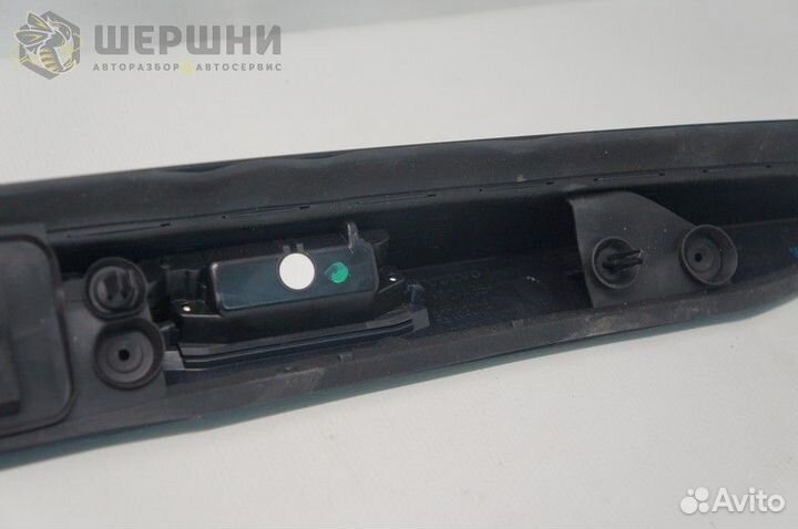 Ручка крышки багажника Volvo S40 04-12 (39884945