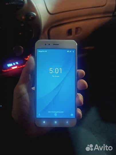 Xiaomi Mi A1 Android One, 4/64 ГБ