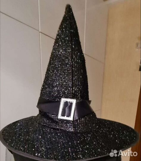 Костюм ведьмы на Хэллоуин