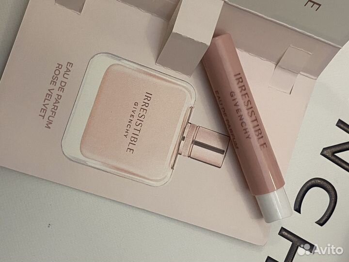 Irrésistible Givenchy Rose Velvet Givenchy пробник