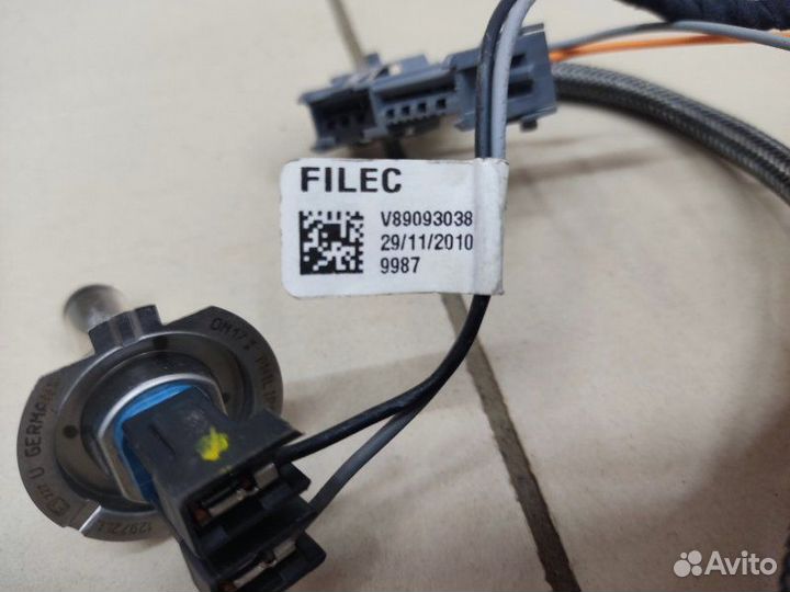 Проводка фары (коса) левая Land Rover Discovery