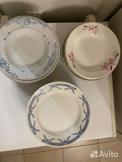 Тарелки разеых времен Фарфор
