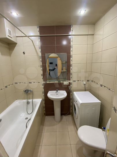 2-к. квартира, 50 м², 2/6 эт.