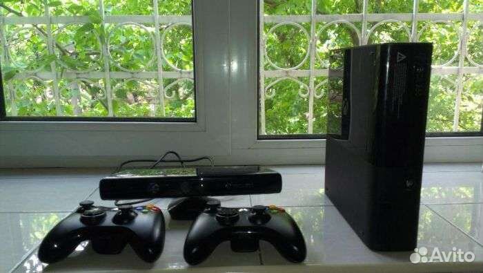 Xbox 360 E 250gb + 50 хитов