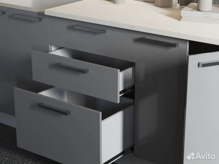 Кухонный гарнитур 180см комплект в наличии