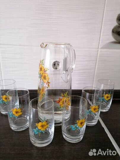 Набор графин со стаканами 6 шт
