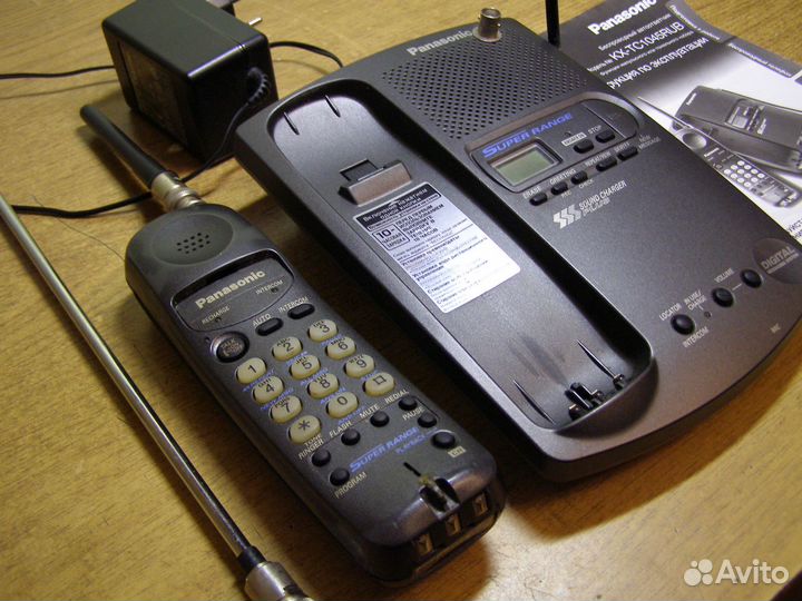 Продаётся беспроводной телефон Panasonic KX-TC1045