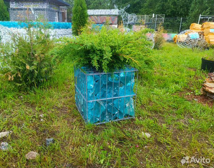 Клумба из габиона с наполнением