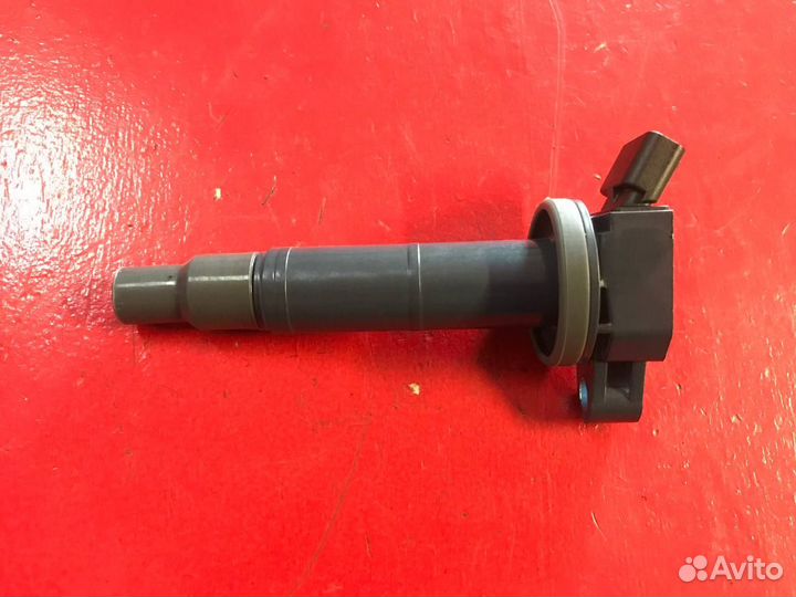 Катушка зажигания Toyota Camry 40 2AZ-FE 1AZ-FE