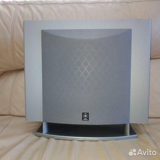 Активный сабвуфер