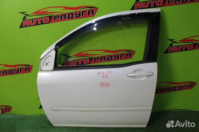 Дверь toyota NCZ20,NCZ25 raum