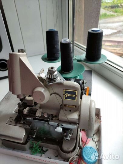 Оверлок бытовой