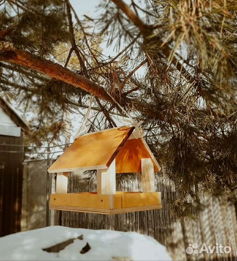 Кормушка для птиц